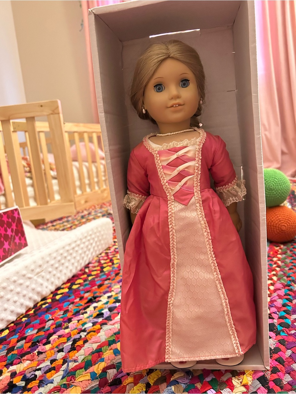 American Girl Doll: Elizabeth Cole